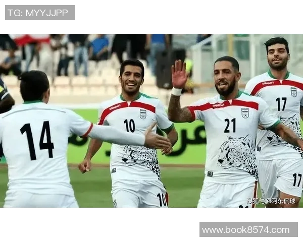 沙特亚与伊朗亚足球对决激战即将上演球迷期待的巅峰之战